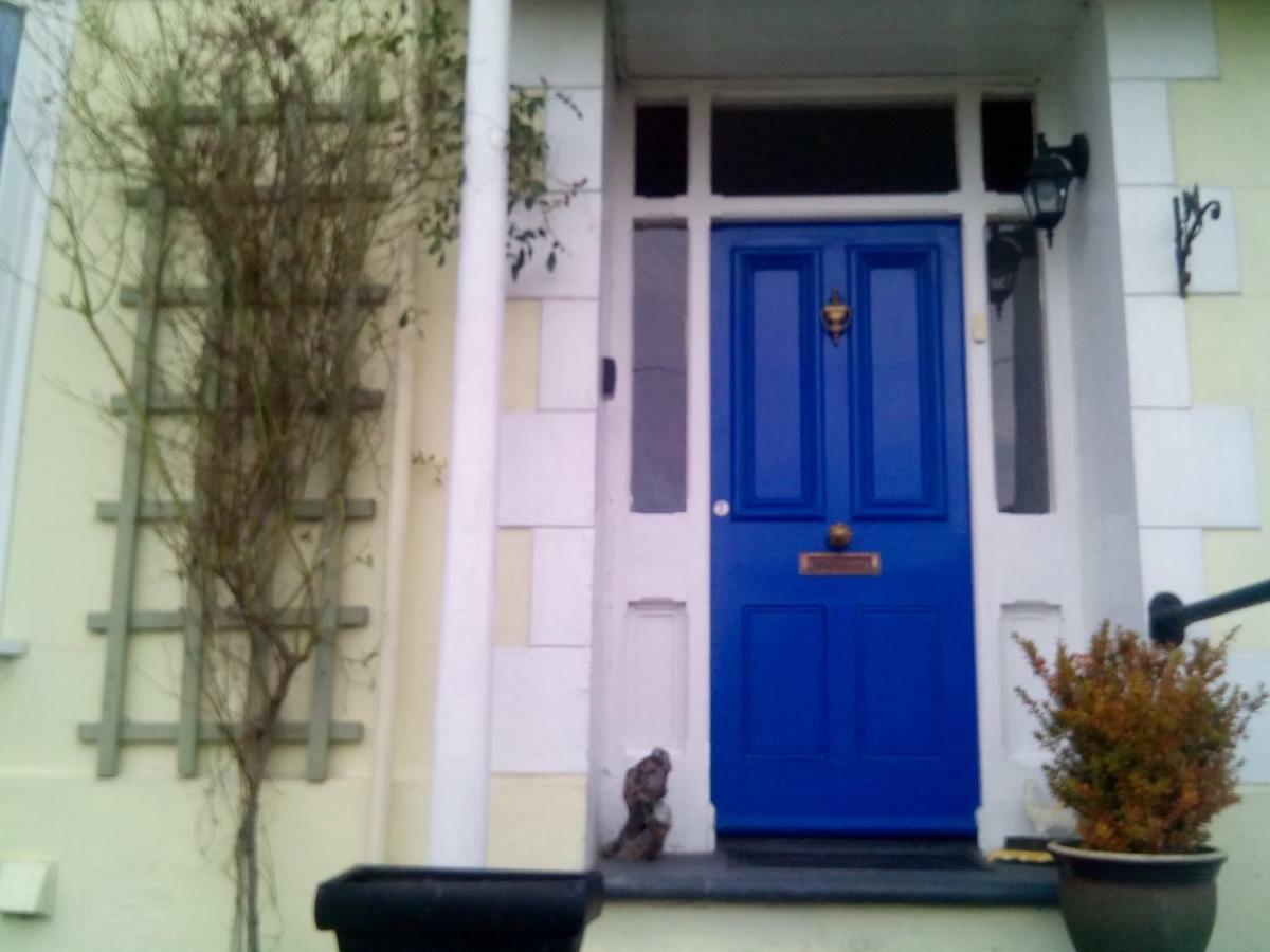 Y Garreg Wen Llanybyther Exterior photo
